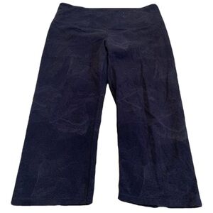 Kirkland Signature Black Cropped Leggings | Size XL | Slit Hem Detail